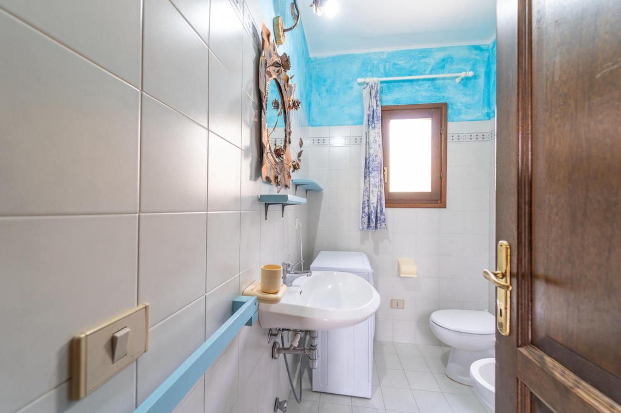 Iss Travel, Villa Fiorita - 800 M From La Cinta Beach Сан-Теодоро Экстерьер фото