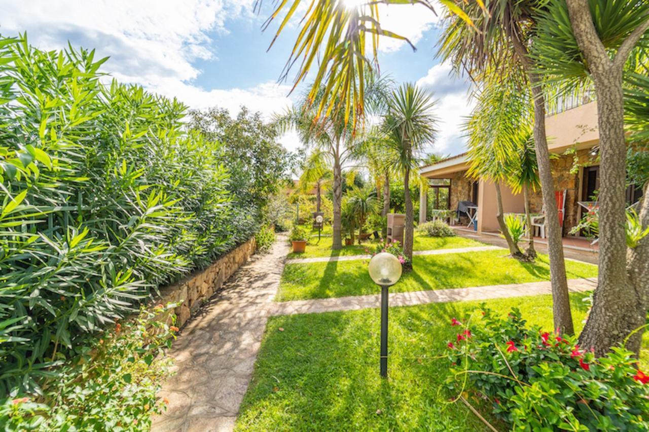 Iss Travel, Villa Fiorita - 800 M From La Cinta Beach Сан-Теодоро Экстерьер фото